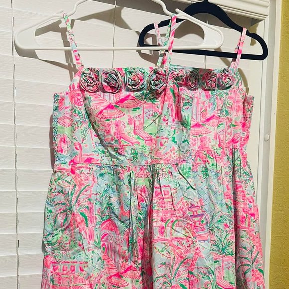 Lilly Pulitzer Spotted on worth - Picture 1 of 3